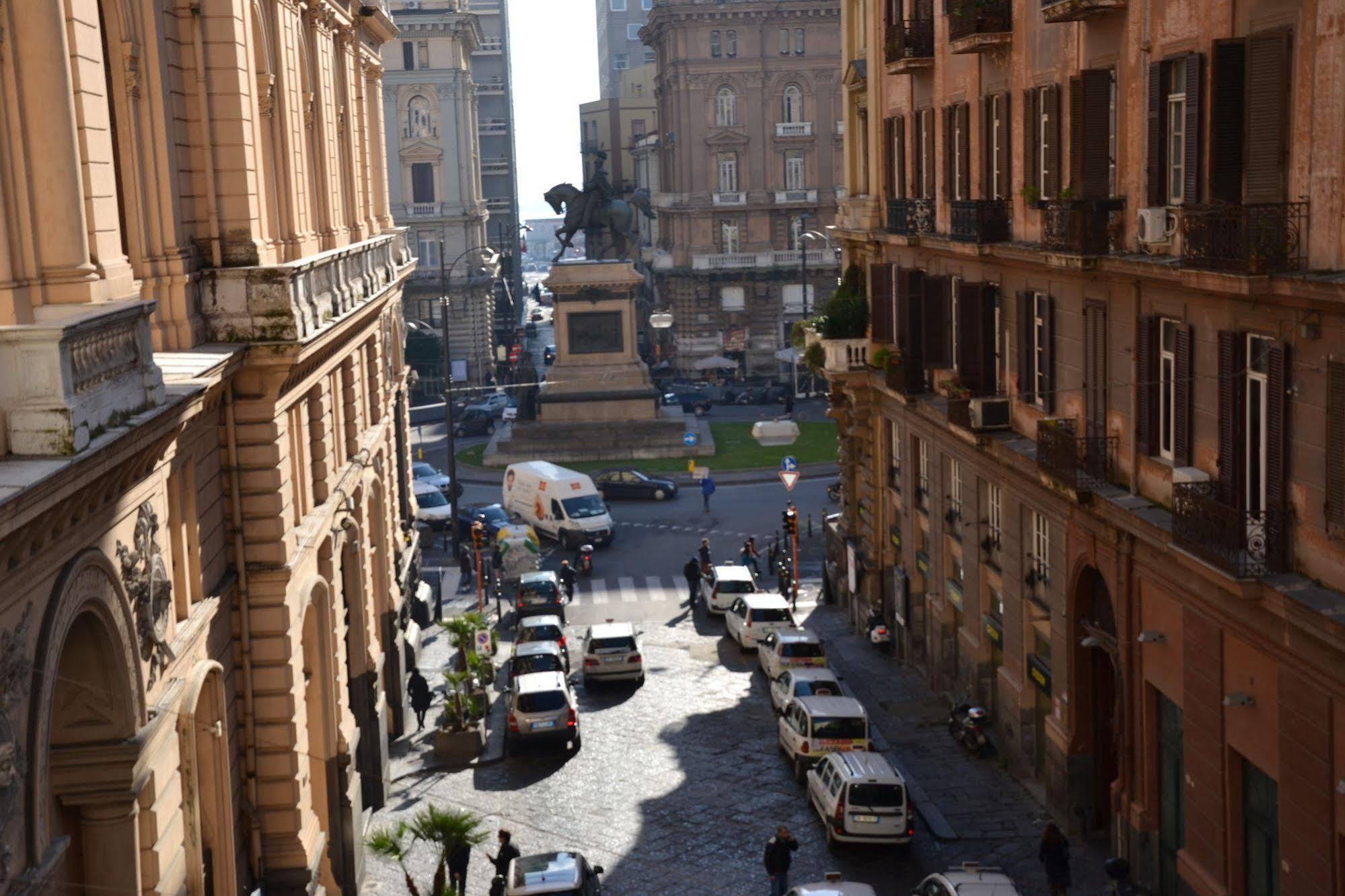 Napul'Art Bed & Breakfast Napoli Dış mekan fotoğraf