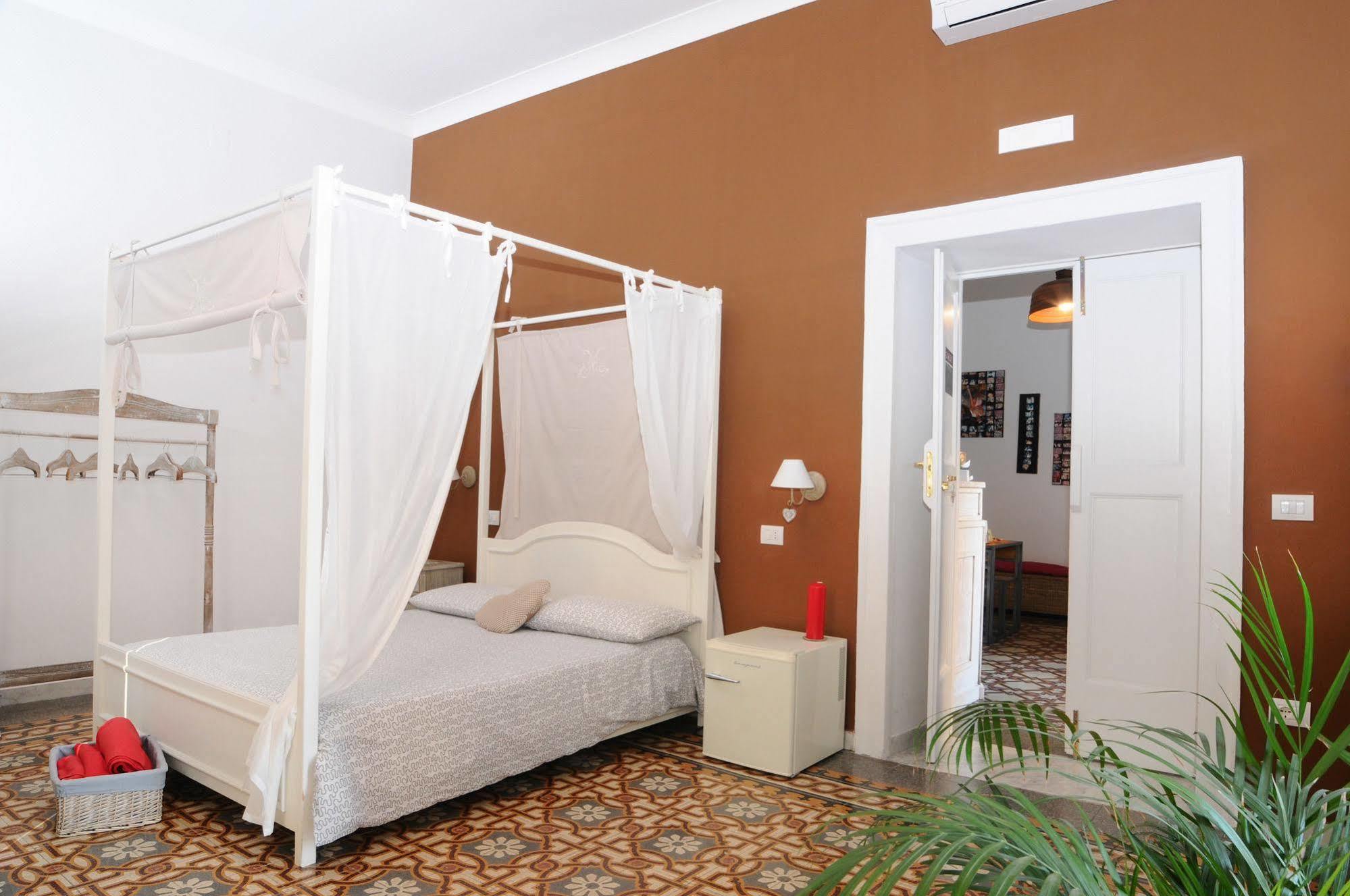 Napul'Art Bed & Breakfast Napoli Dış mekan fotoğraf