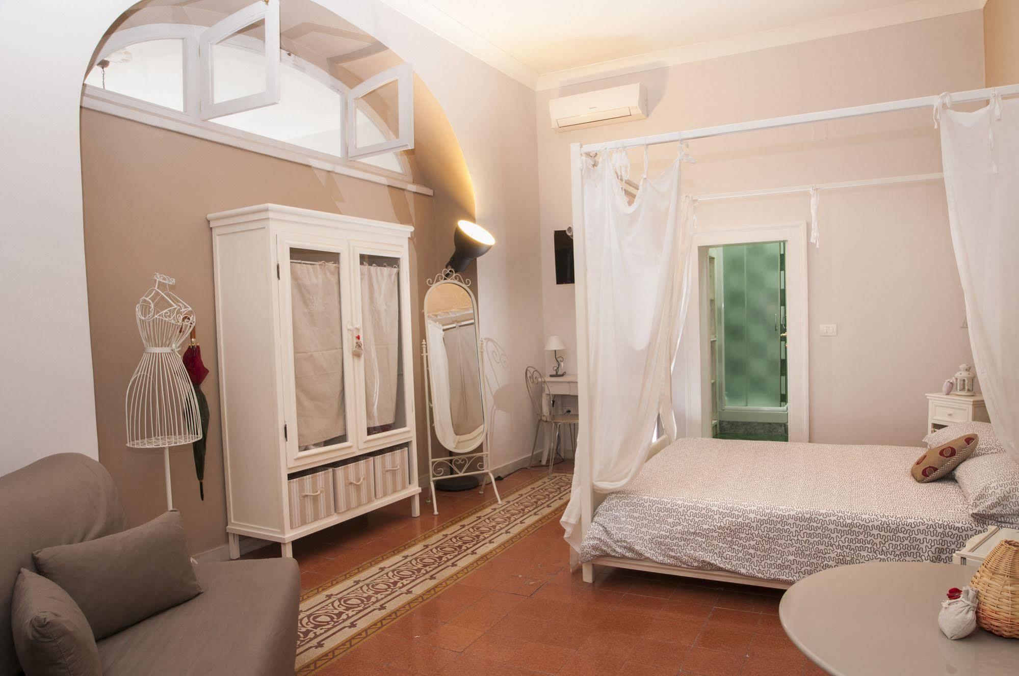 Napul'Art Bed & Breakfast Napoli Dış mekan fotoğraf