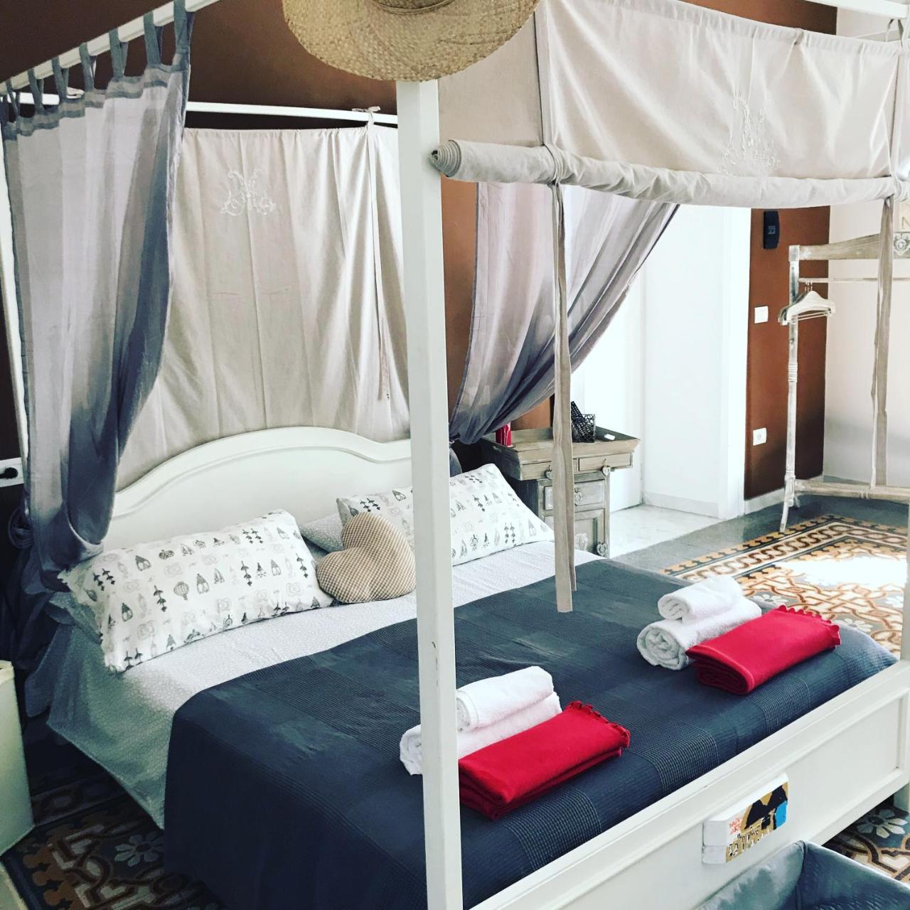 Napul'Art Bed & Breakfast Napoli Dış mekan fotoğraf